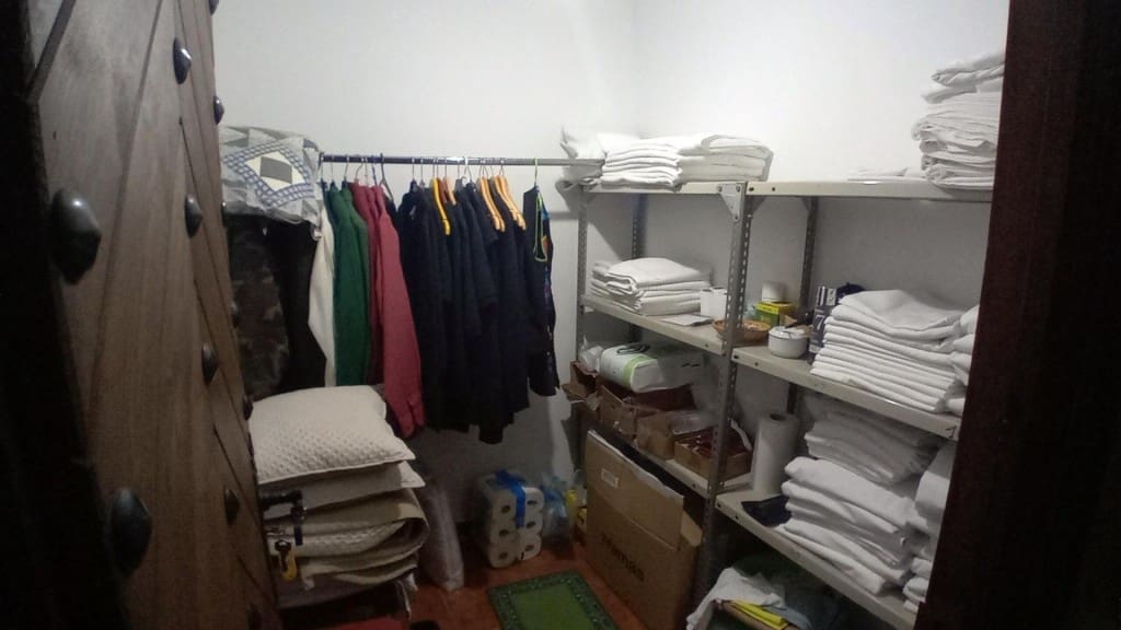 3 bedroom Finca/Country House for sale in Navahermosa - € 299,000 (Ref: 9595572)