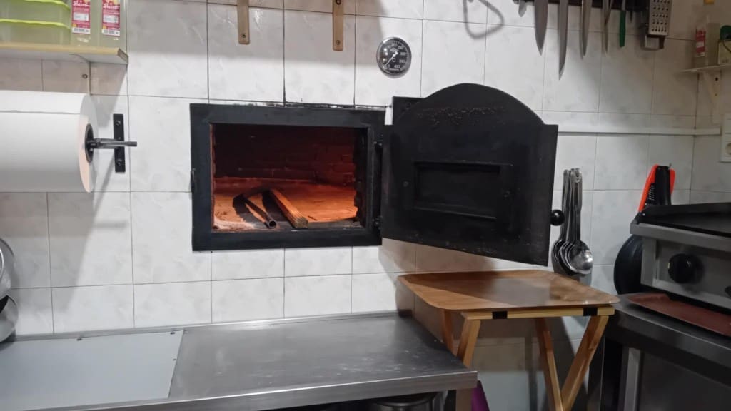 3 bedroom Finca/Country House for sale in Navahermosa - € 299,000 (Ref: 9595572)