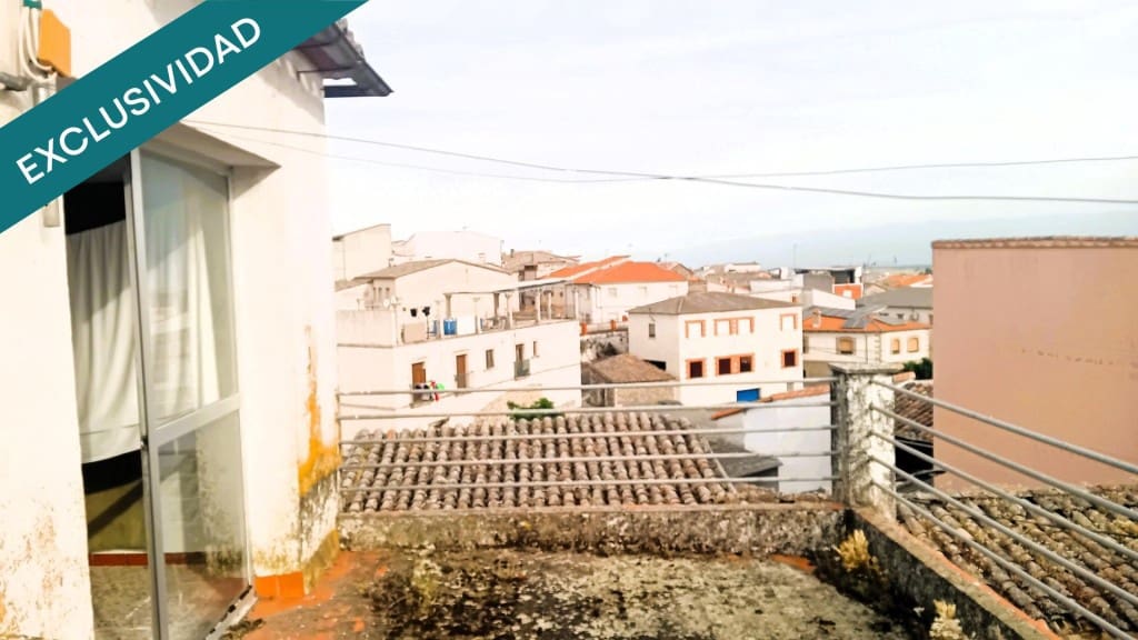 3 bedroom Villa for sale in Lagartera - € 45,000 (Ref: 9595575)