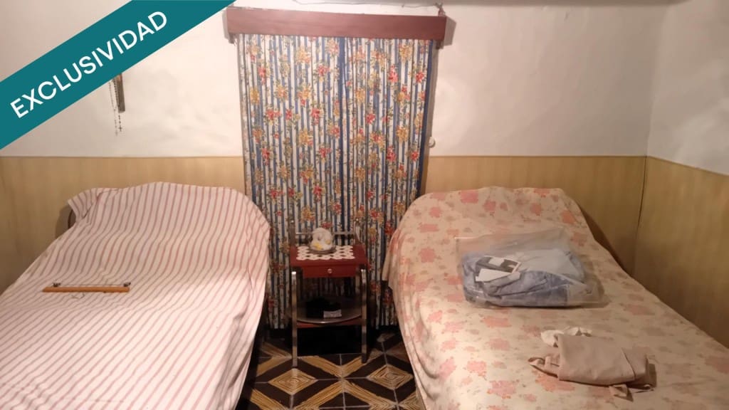 5 quarto Moradia para venda em Lagartera - 60 000 € (Ref: 9595578)