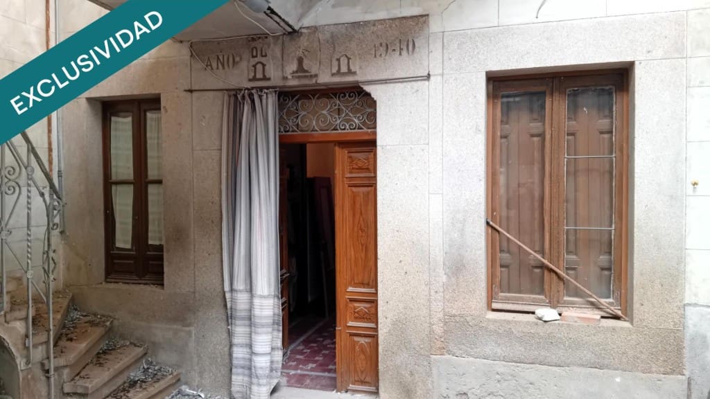 7 quarto Moradia para venda em Lagartera - 74 000 € (Ref: 9595579)