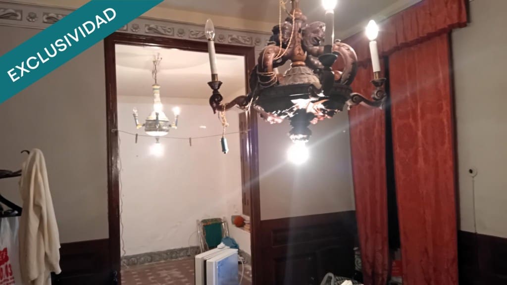 7 quarto Moradia para venda em Lagartera - 74 000 € (Ref: 9595579)