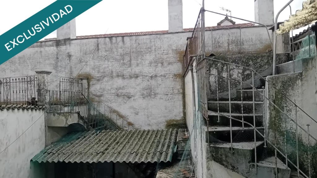 7 quarto Moradia para venda em Lagartera - 74 000 € (Ref: 9595579)