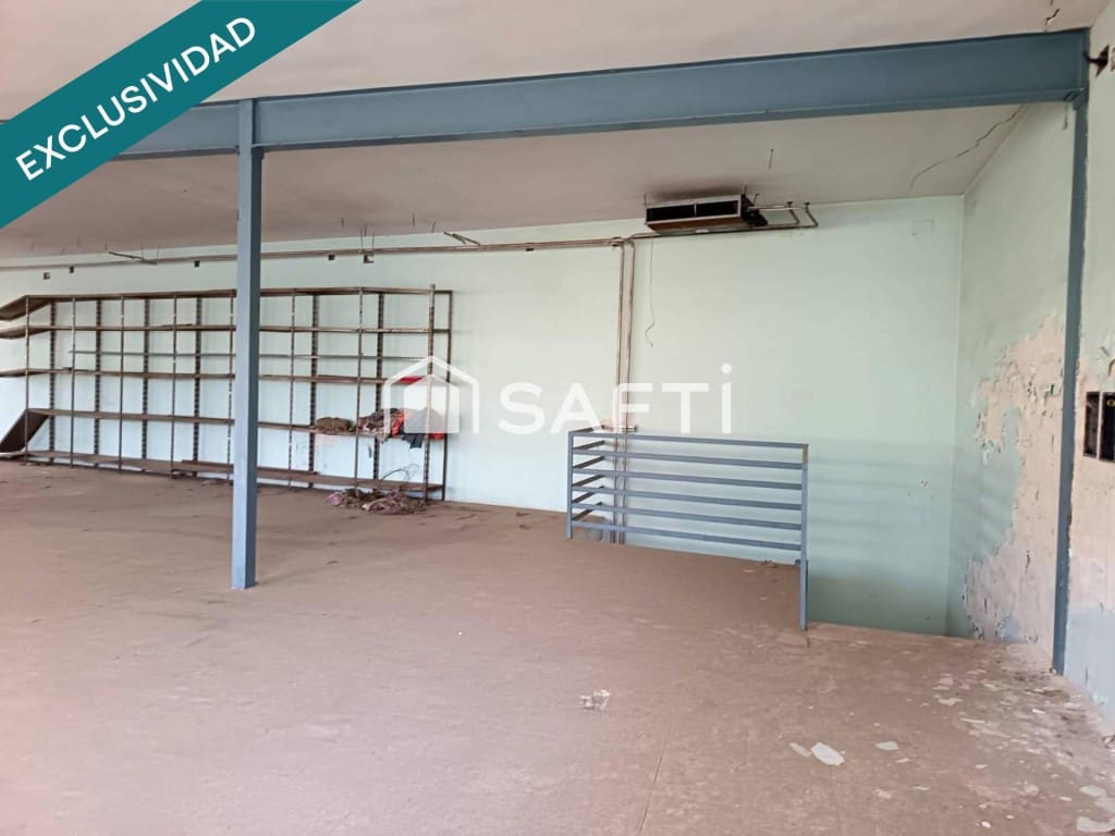 Commercial for sale in Sonseca - € 154,000 (Ref: 9595585)