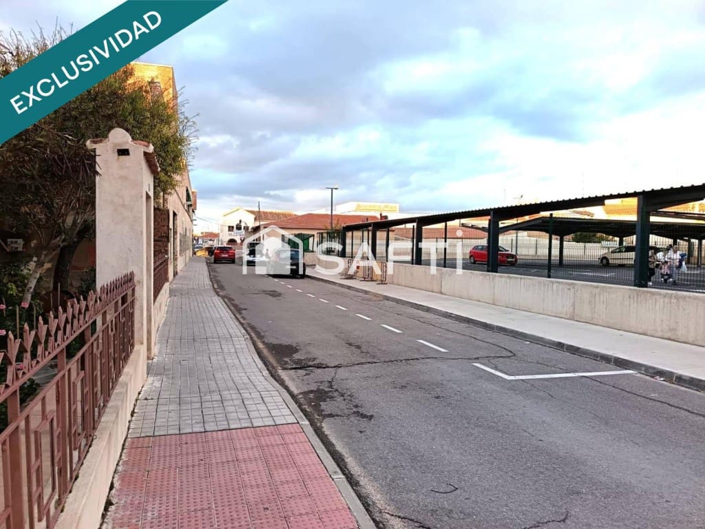 Commercial for sale in Sonseca - € 154,000 (Ref: 9595585)