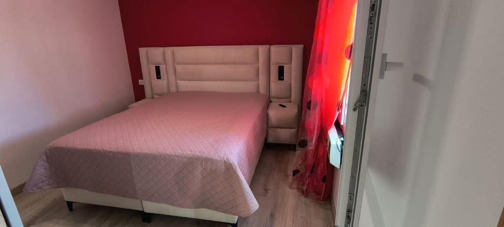 1 bedroom Finca/Country House for sale in Pulgar - € 320,000 (Ref: 9595589)