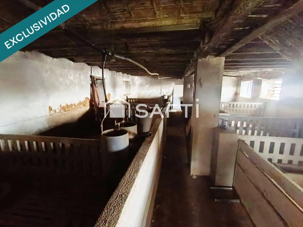 Teren niezagospodarowany na sprzedaż w Los Navalucillos - 99 000 € (Ref: 9595594)