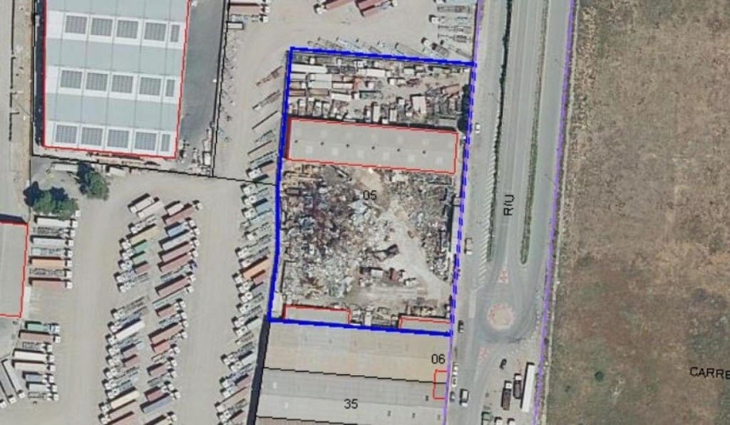 Commerciale in vendita in Quart de Poblet - 4.500.000 € (Rif: 9595605)