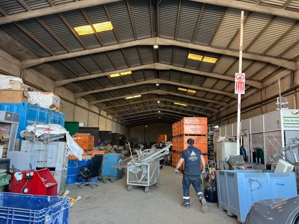 Commerciale in vendita in Quart de Poblet - 4.500.000 € (Rif: 9595605)