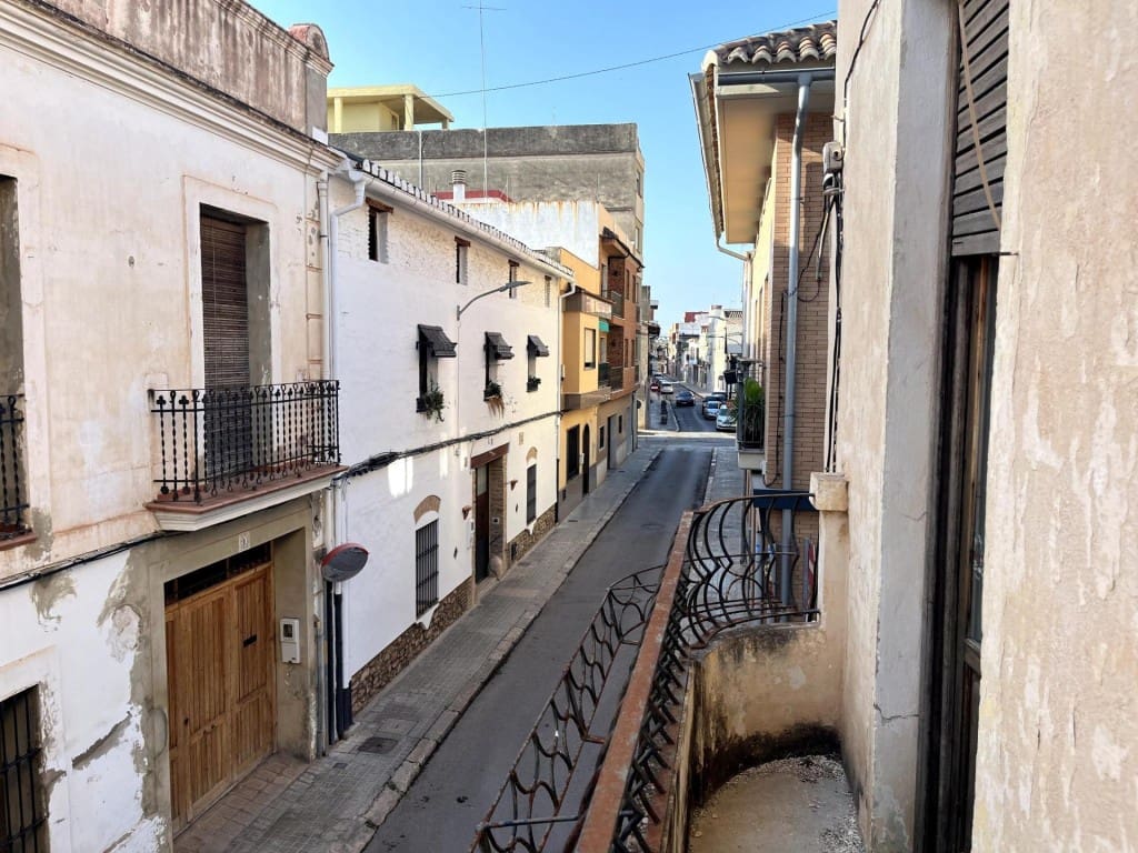 11 bedroom Terraced Villa for sale in Moncada - € 463,500 (Ref: 9595606)