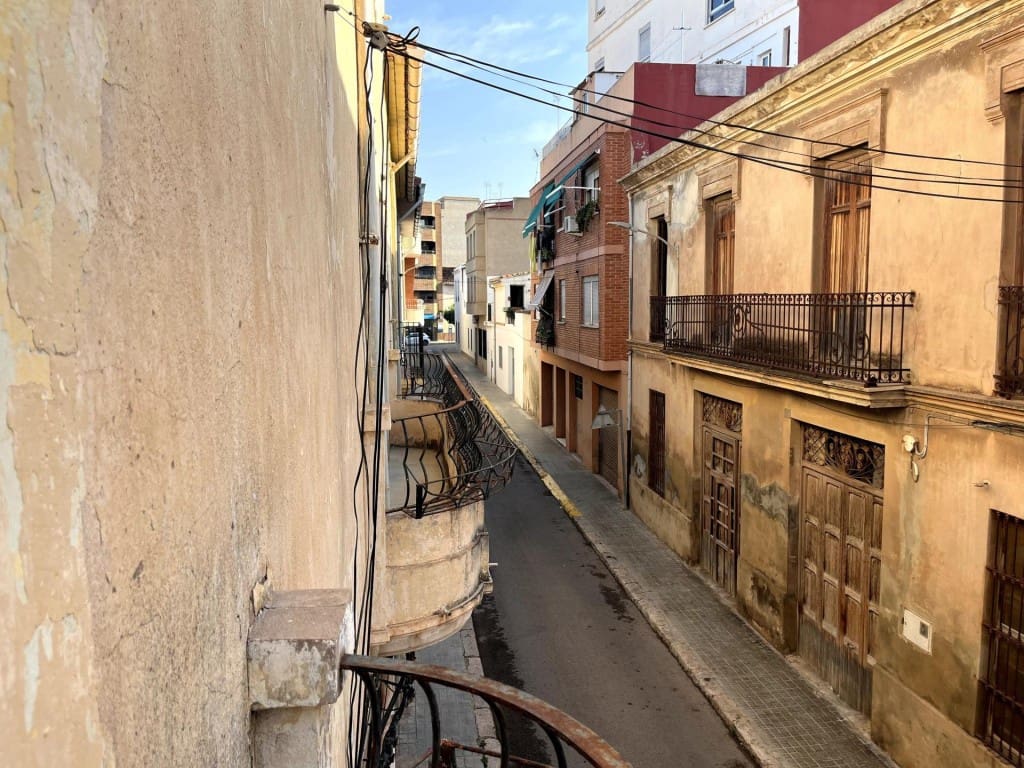 11 bedroom Terraced Villa for sale in Moncada - € 463,500 (Ref: 9595606)