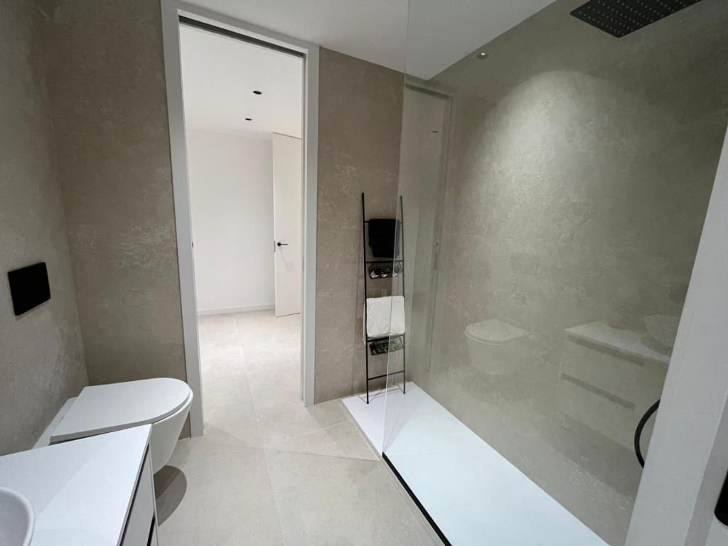 4 slaapkamer Appartement te koop in Valencia stad - € 1.249.000 (Ref: 9595612)