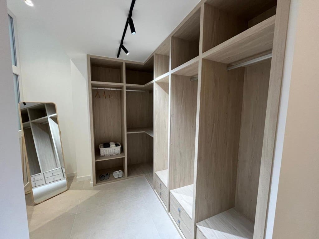 4 slaapkamer Appartement te koop in Valencia stad - € 1.249.000 (Ref: 9595612)