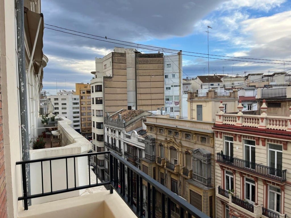 4 slaapkamer Appartement te koop in Valencia stad - € 1.249.000 (Ref: 9595612)