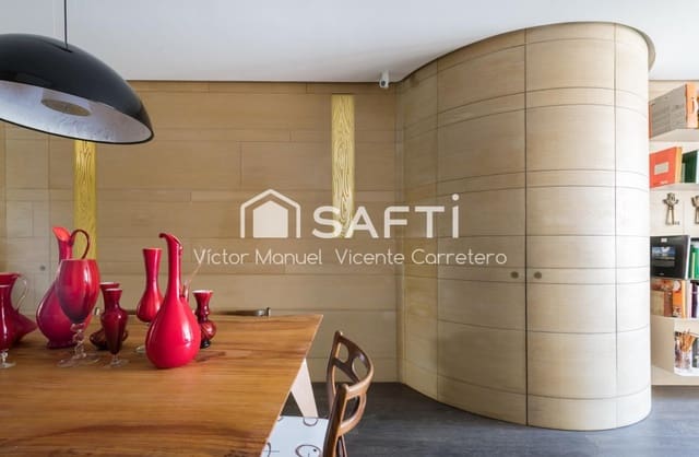 5 sovrum Radhus till salu i Malilla, Valencia stad med pool garage - 690 000 € (Ref: 9595618)