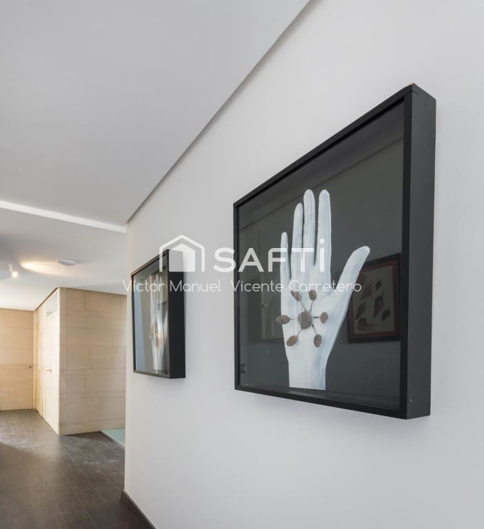 5 sovrum Radhus till salu i Valencia stad med pool garage - 690 000 € (Ref: 9595618)