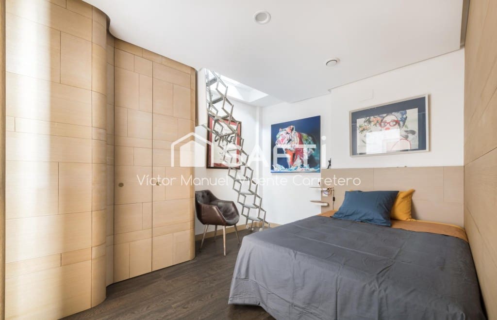 5 sovrum Radhus till salu i Valencia stad med pool garage - 690 000 € (Ref: 9595618)