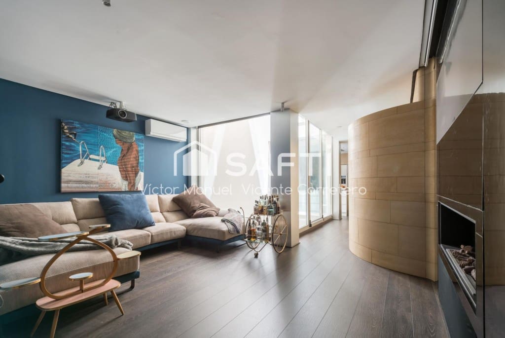 5 sovrum Radhus till salu i Valencia stad med pool garage - 690 000 € (Ref: 9595618)