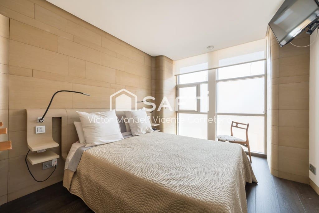 5 sovrum Radhus till salu i Valencia stad med pool garage - 690 000 € (Ref: 9595618)