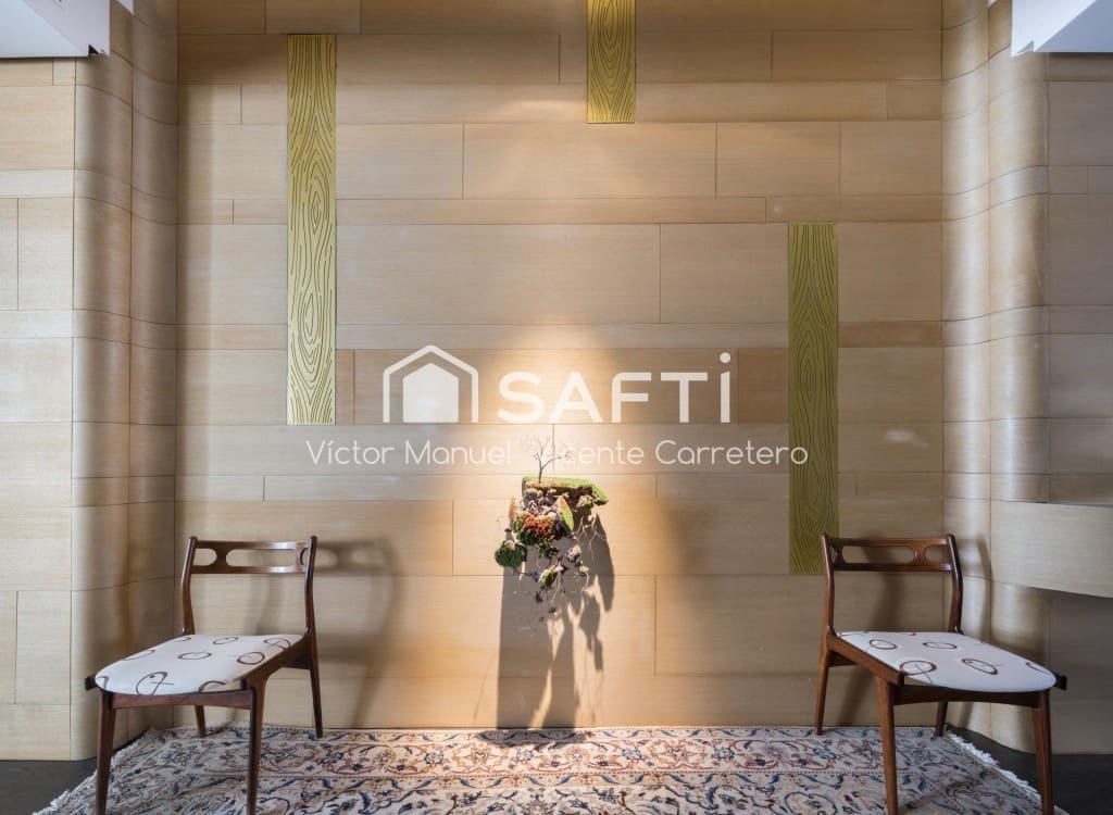 5 sovrum Radhus till salu i Valencia stad med pool garage - 690 000 € (Ref: 9595618)