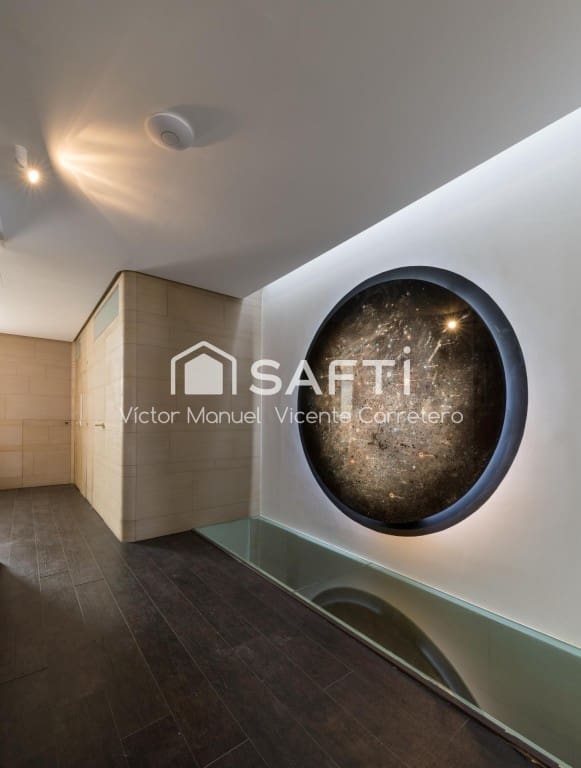 5 sovrum Radhus till salu i Valencia stad med pool garage - 690 000 € (Ref: 9595618)