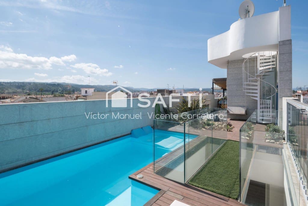 5 sovrum Radhus till salu i Valencia stad med pool garage - 690 000 € (Ref: 9595618)