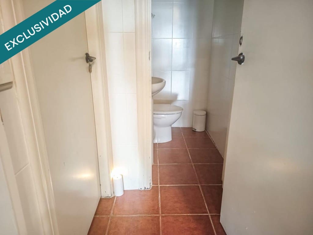 Komercyjne na sprzedaż w Miasto Alicante / Alacant - 79 900 € (Ref: 9595624)