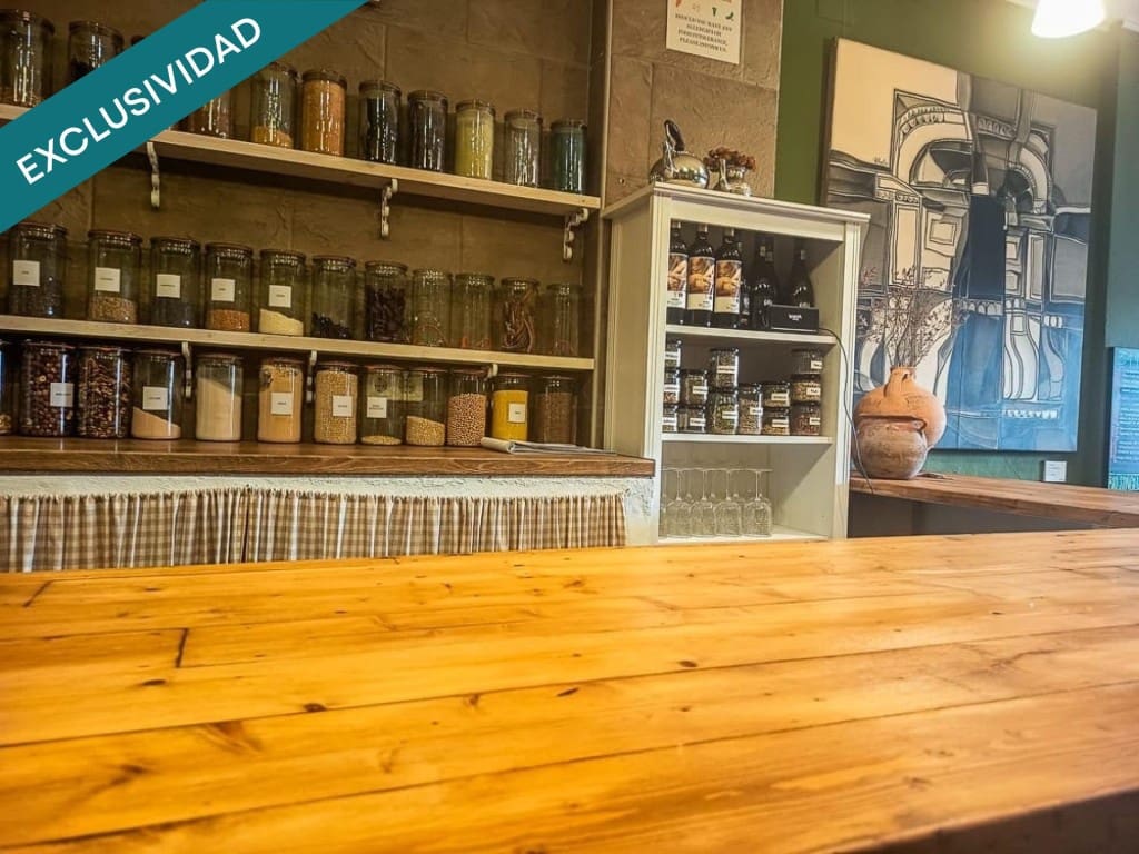 Komercyjne na sprzedaż w Miasto Alicante / Alacant - 79 900 € (Ref: 9595624)