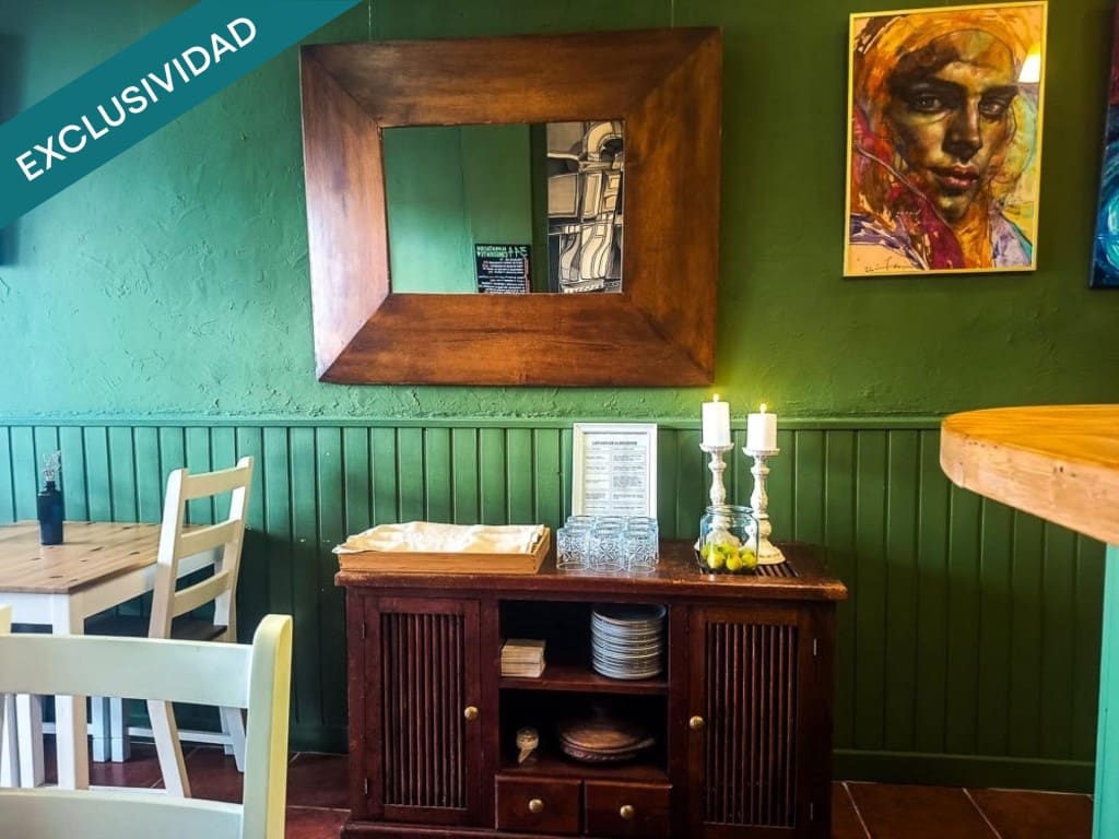 Komercyjne na sprzedaż w Miasto Alicante / Alacant - 79 900 € (Ref: 9595624)