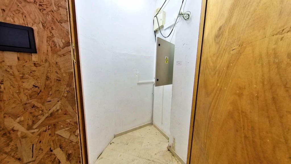 Commerciale in vendita in Elda - 110.000 € (Rif: 9595625)