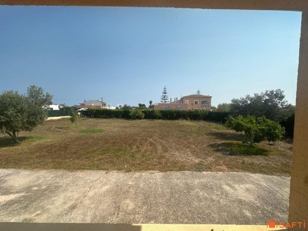 4 bedroom Villa for sale in Oliva - € 380,000 (Ref: 9595627)