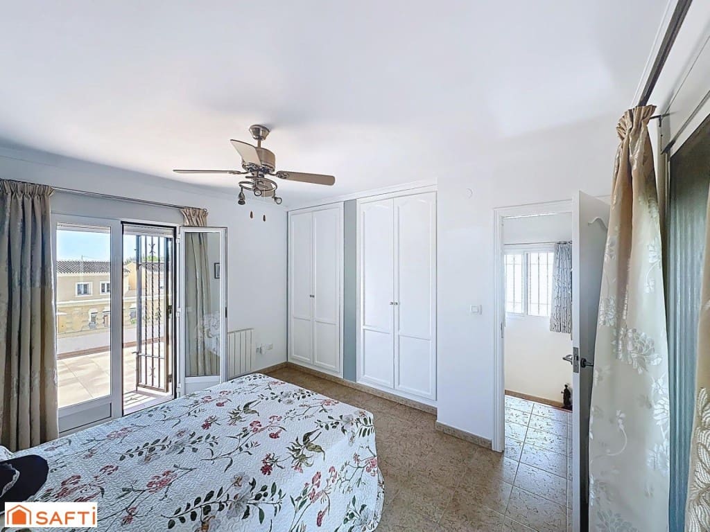 3 slaapkamer Villa te koop in Sagra met zwembad - € 387.000 (Ref: 9595630)