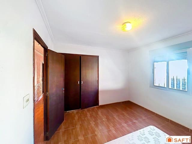 5 camera da letto Villa in vendita in Oliva Pueblo, Oliva con piscina - 325.000 € (Rif: 9595632)