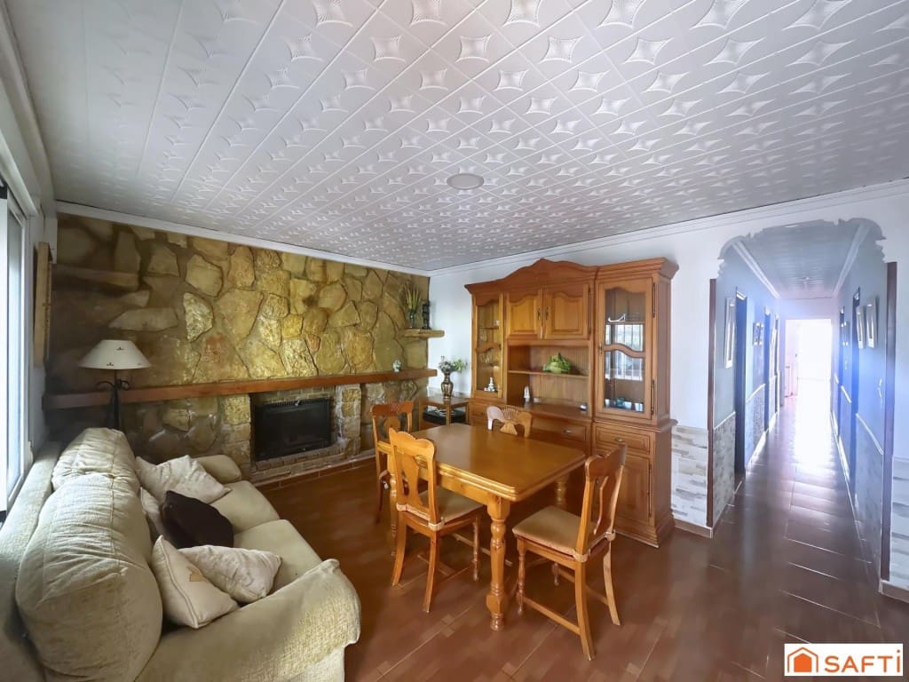 5 camera da letto Villa in vendita in Oliva con piscina - 325.000 € (Rif: 9595632)