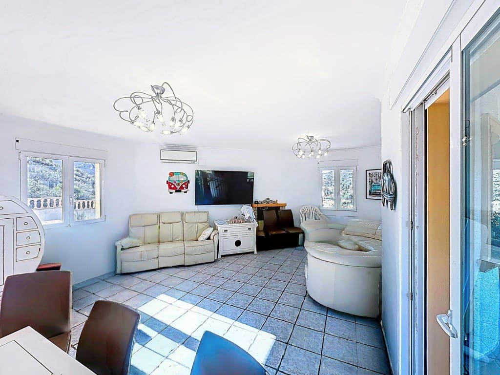 4 soverom Villa til salgs i Pedreguer med svømmebasseng - € 1 100 000 (Ref: 9595633)