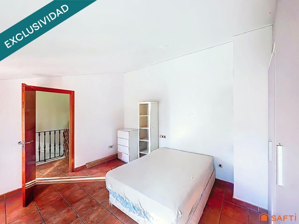 4 camera da letto Villa in vendita in Oliva con garage - 249.000 € (Rif: 9595634)