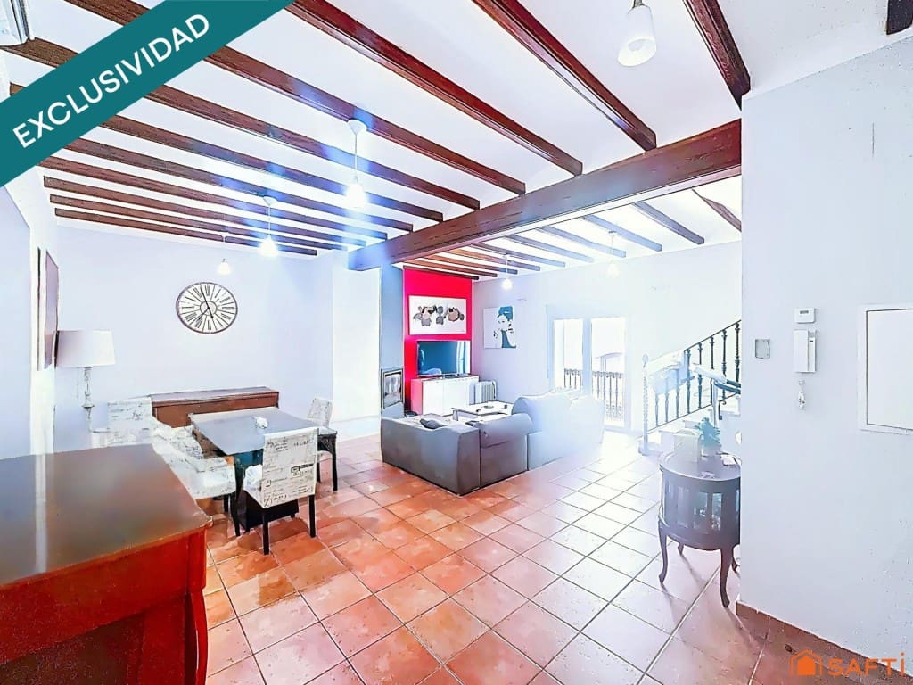 4 camera da letto Villa in vendita in Oliva con garage - 249.000 € (Rif: 9595634)