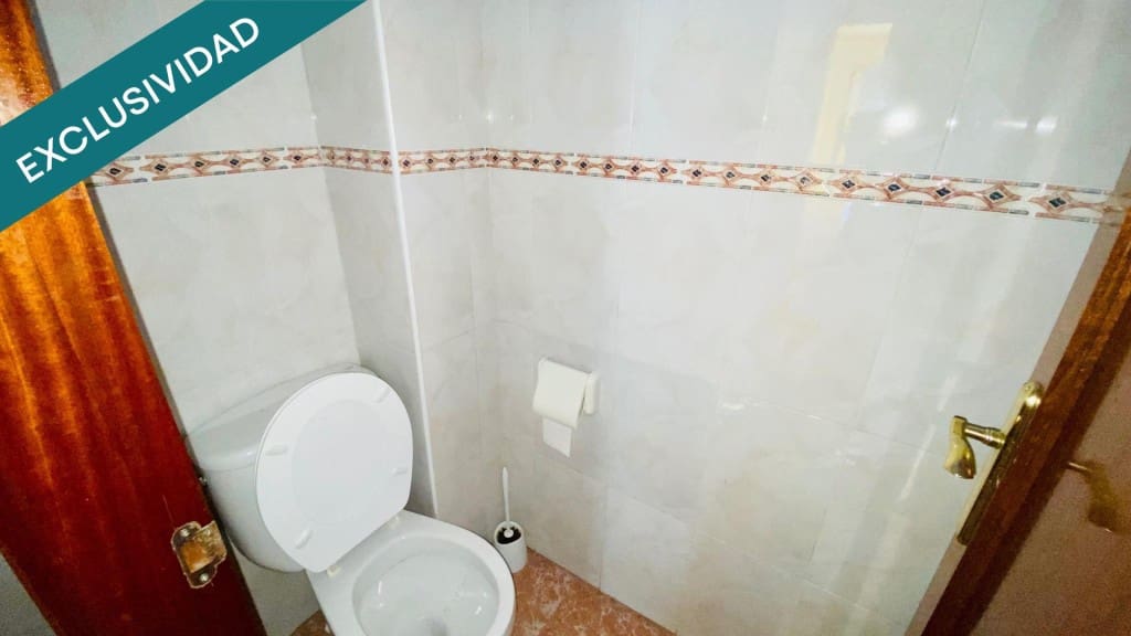 Local Commercial à vendre à Oviedo - 69 500 € (Ref: 9595635)