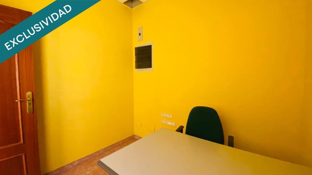 Local Commercial à vendre à Oviedo - 69 500 € (Ref: 9595635)