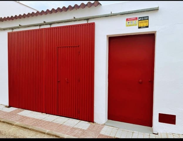 3 quarto Moradia em Banda para venda em La Albuera com garagem - 99 900 € (Ref: 9595638)