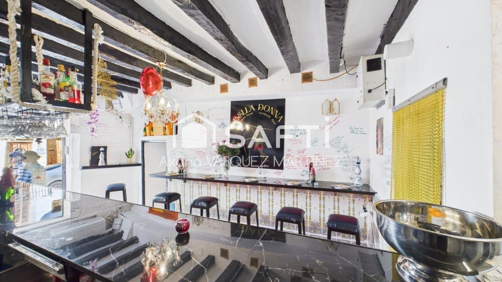 Commerciale in vendita in Palma de Mallorca - 60.000 € (Rif: 9595641)