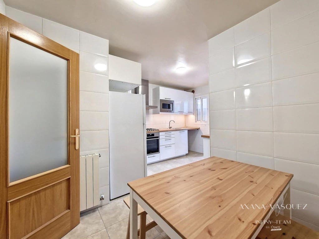 3 slaapkamer Appartement te huur in Soller - € 2.000 (Ref: 9595642)