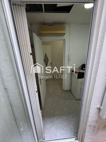 Comercial para venda em Blanes - 94 000 € (Ref: 9595644)