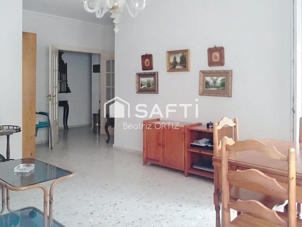 4 soveværelse Lejlighed til salg i Cadiz by med garage - € 477.000 (Ref: 9595648)