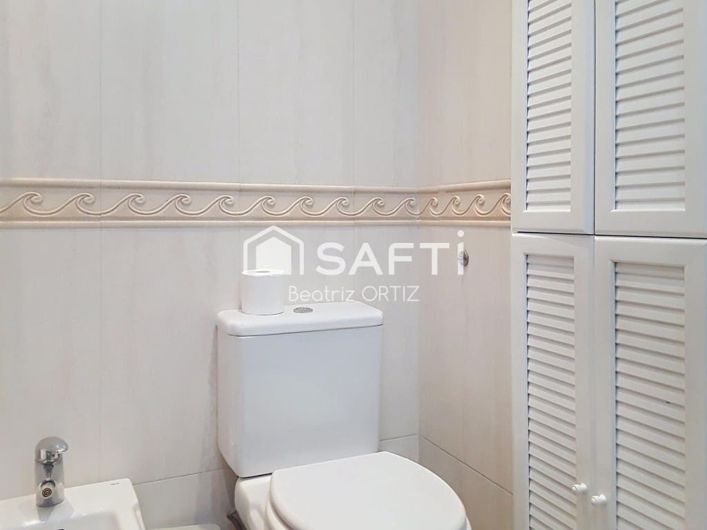 4 soveværelse Lejlighed til salg i Cadiz by med garage - € 477.000 (Ref: 9595648)