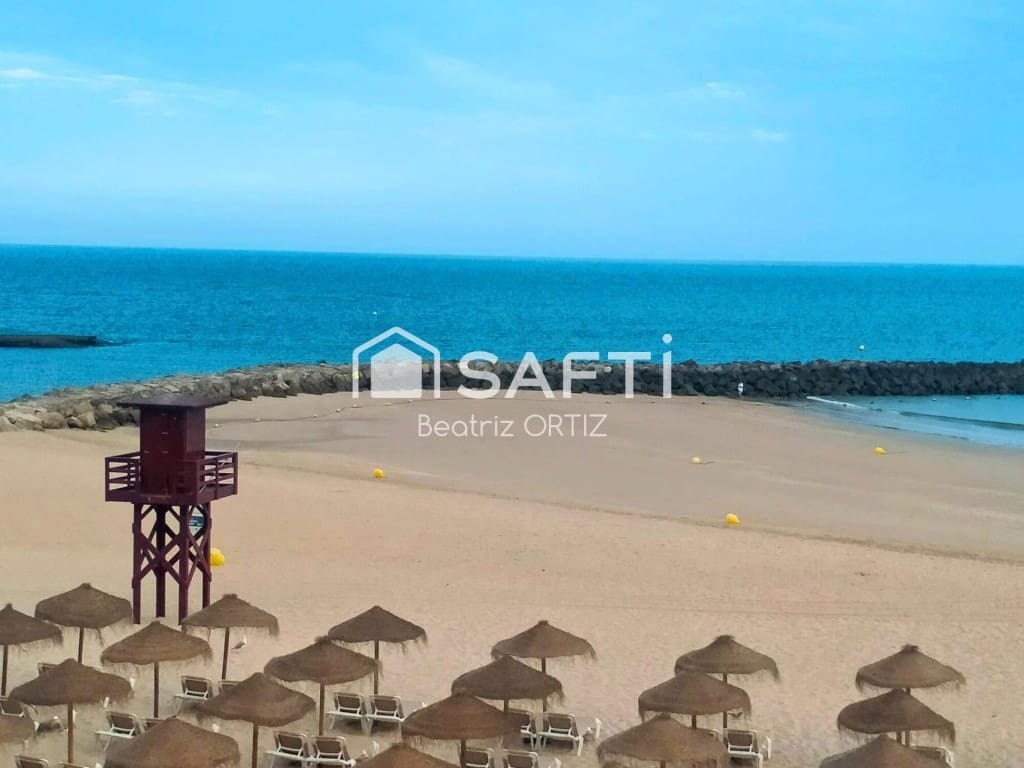 4 soveværelse Lejlighed til salg i Cadiz by med garage - € 477.000 (Ref: 9595648)