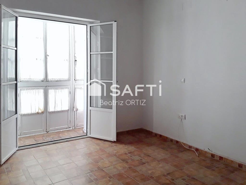 2 Zimmer Apartment zu verkaufen in Cadiz Stadt - 210.000 € (Ref: 9595650)