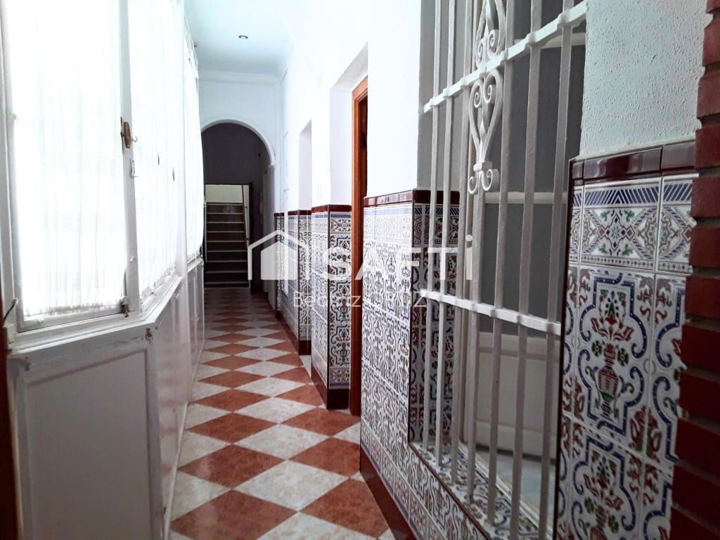 2 Zimmer Apartment zu verkaufen in Cadiz Stadt - 210.000 € (Ref: 9595650)
