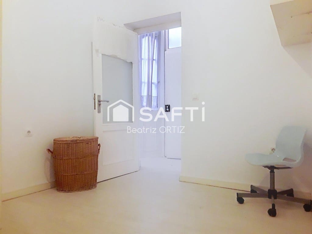 3 camera da letto Appartamento in vendita in Cadice citta - 300.000 € (Rif: 9595651)