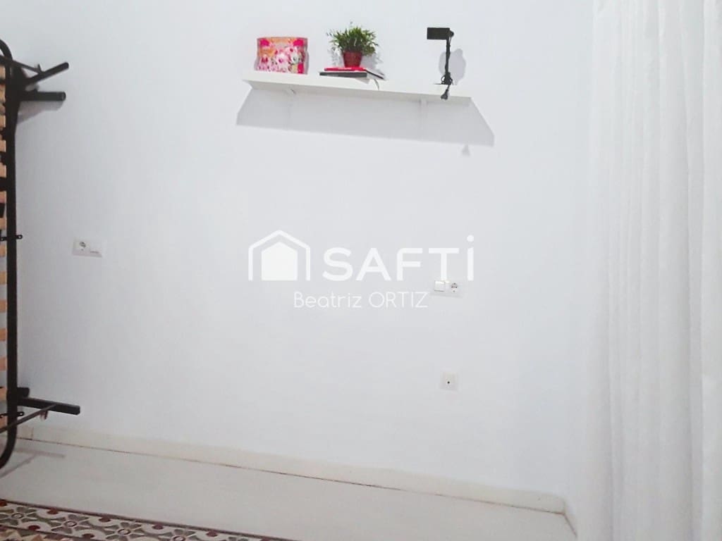 3 camera da letto Appartamento in vendita in Cadice citta - 300.000 € (Rif: 9595651)